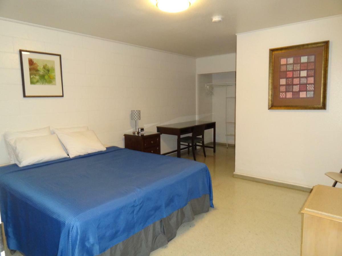 Tip Top Motel Lihue Extérieur photo