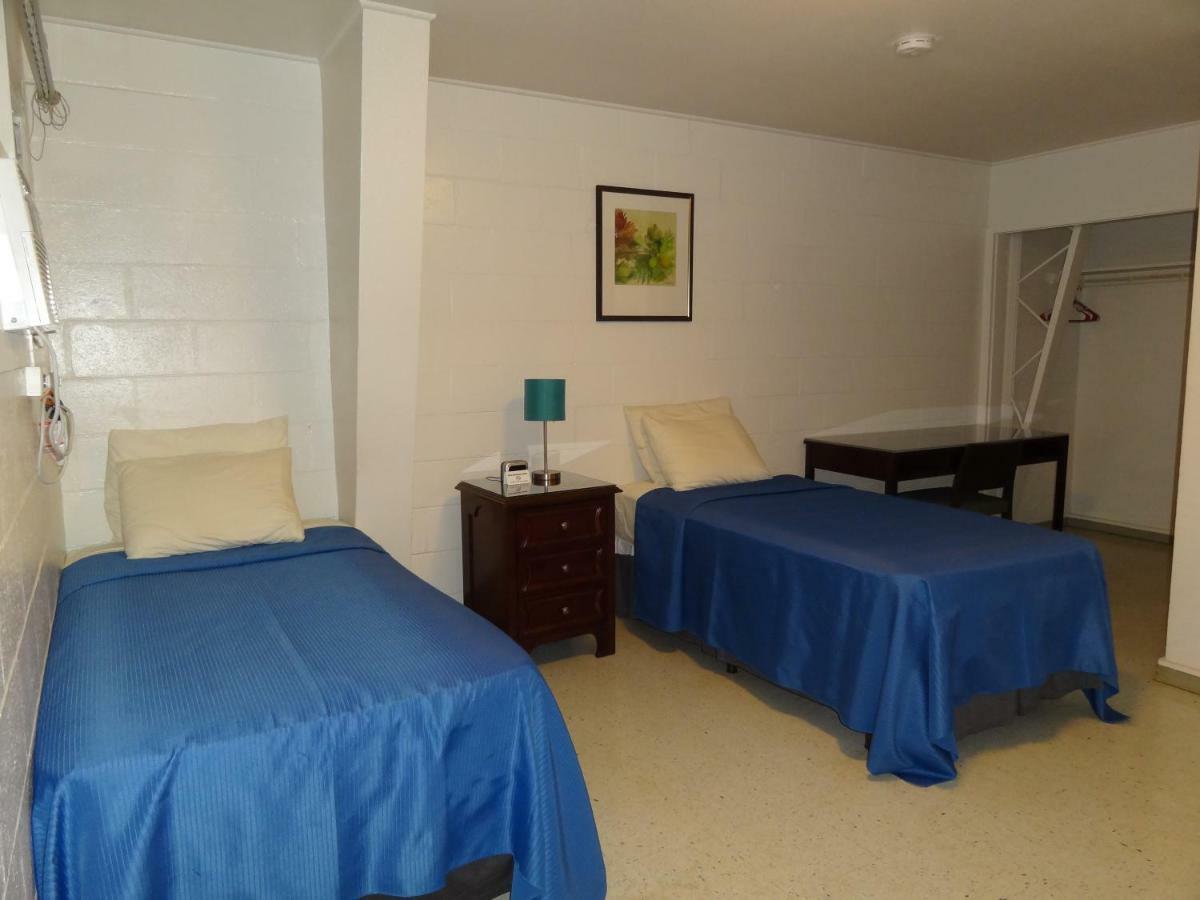 Tip Top Motel Lihue Extérieur photo